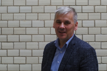 J.Syrnyk
